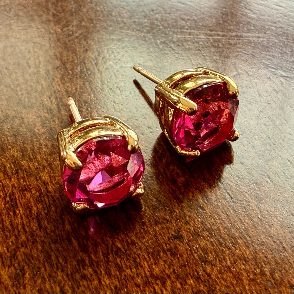 KATE SPADE Classic Gold and Fuchsia Pink Stud Earrings
